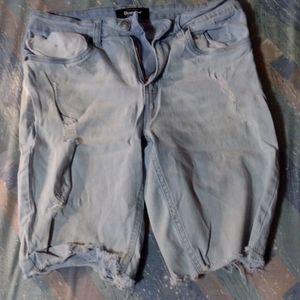 Short jeans